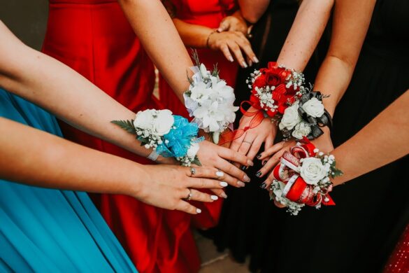 Parents Of High Schoolers Think Schools Should Allow Students To Have A Prom