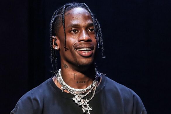 Victim In Travis Scott Astroworld Tragedy Hires Texas Attorney Thomas J. Henry