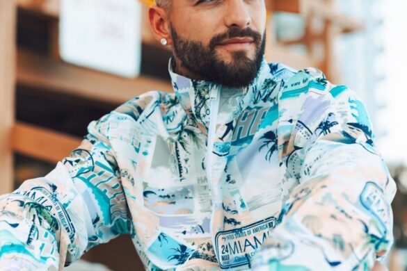 Maluma Lanza Su Colección De Verano En MACY’S