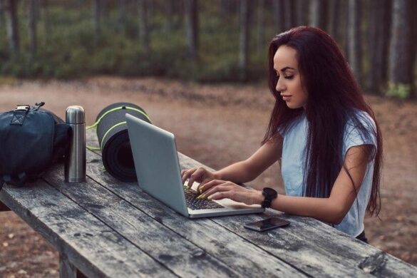 Living The Digital Nomad Life: Adventures With Your Pet