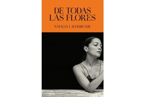Natalia Lafourcade Presenta La Nueva Edición De Su Libro De Todas Las Flores