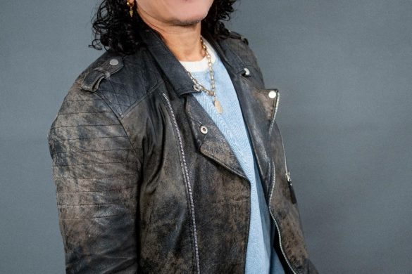 Elvis Crespo Recibirá El Premio Billboard Salón De La Fama