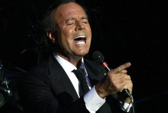 Entrevista Con Julio Iglesias