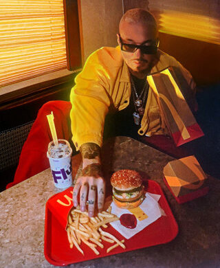 J Balvin En los Menús De McDonald’s