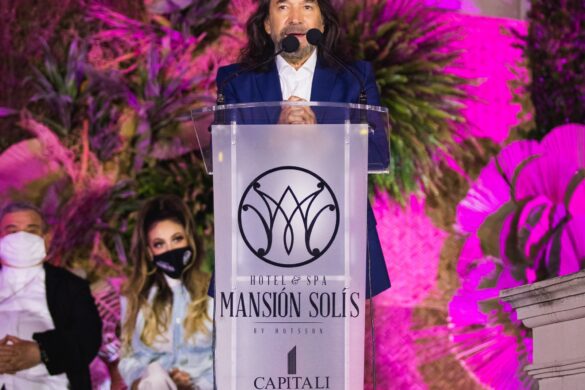 Marco Antonio Solís  Inaugura Su Impactante Hotel De Lujo
