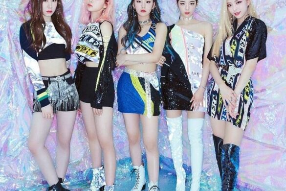 ITZY’s ‘CRAZY IN LOVE’ Debuts #11 On Billboard Top 200