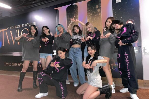 TWICE Completes Sold-Out US Arena Tour @JYPETWICE