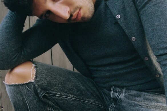 La Fundación Cultural Latin Grammy Anuncia La Beca Sebastian Yatra 2024