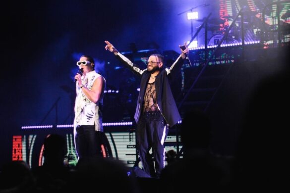 Espectacular Regreso A Los Escenarios De Chyno Y Nacho En Su Gira Por EEUU