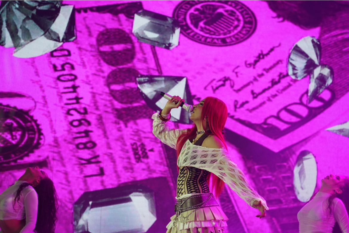 De La Rose La Artista Urbana En Ascenso