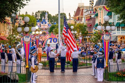 Disneyland Resort Celebra 70 Años